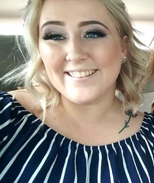 Alicia Mandt student, cosmetology, portrait, beacon, winner